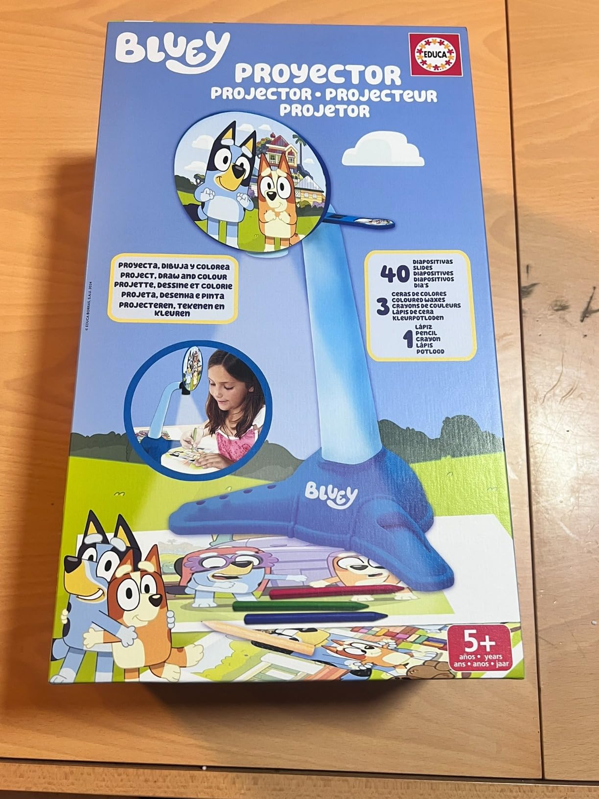 Kind glücklich