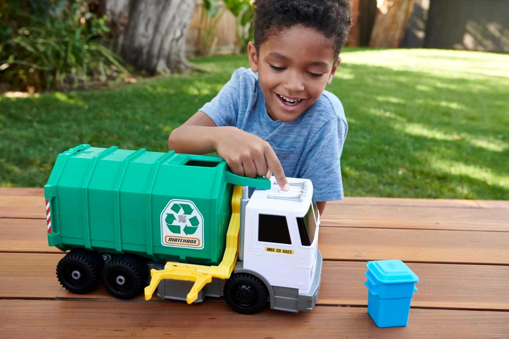 matchbox-working-rigs-hhr64-recycling-truck-38-cm-mit-licht-ab-3-j image 2